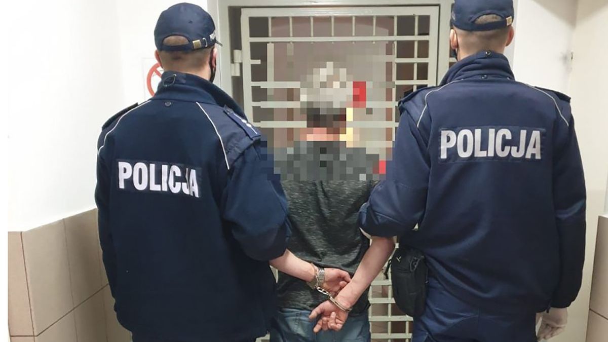 38-latek próbował uciec z kościoła. Zatrzymała go policja