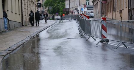 Utrudnienia w centrum Lublina i dodatkowe kursy nocnych autobusów