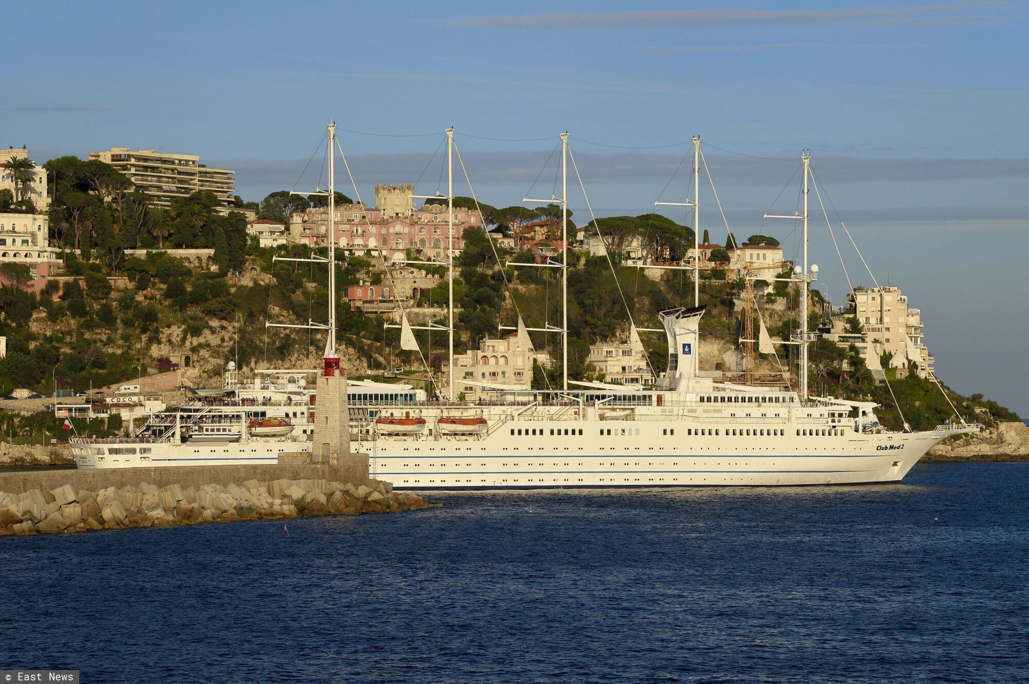 Władze Nicei chcą ograniczyć liczbę statków wycieczkowych 