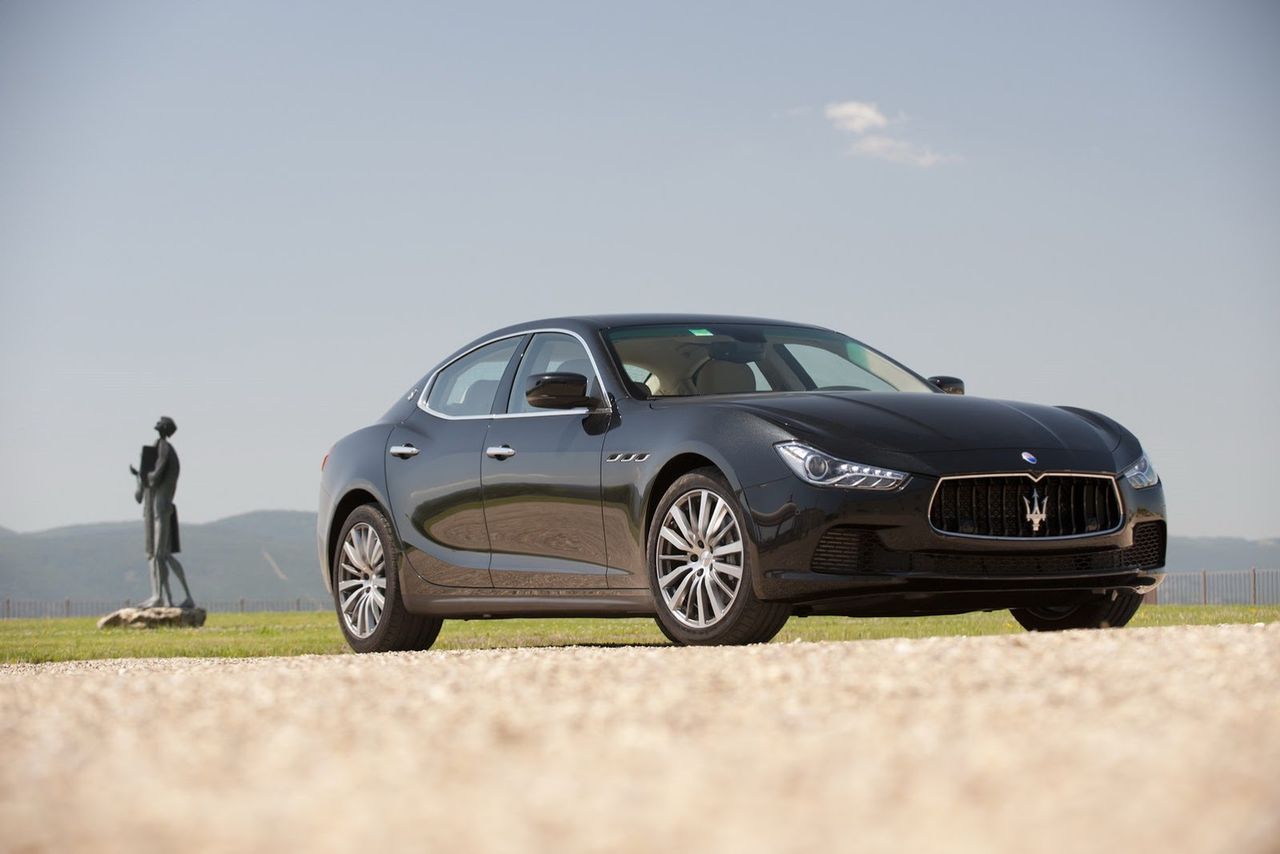 2014 Maserati Ghibli - Włosi wiedzą, co to piękno [galeria]