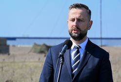 "Mijają się z prawdą". Kosiniak-Kamysz komentuje notowania Hołowni