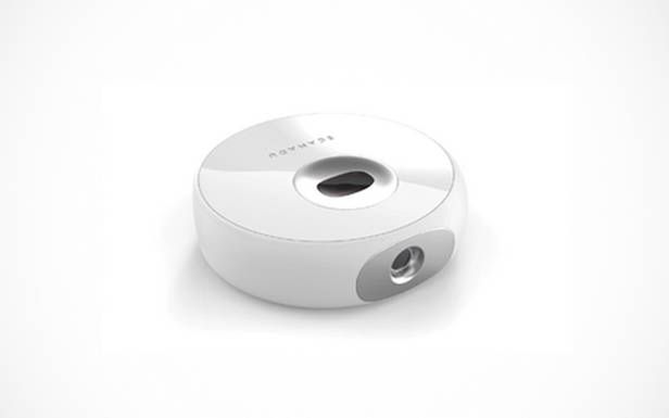 Scanadu Scout - tak wygląda urządzenie pokazane w serwisie Indiegogo