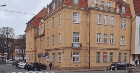 Słupsk: Ulica Zamenhofa z błędem przez dekady. Wyłapał to biegacz
