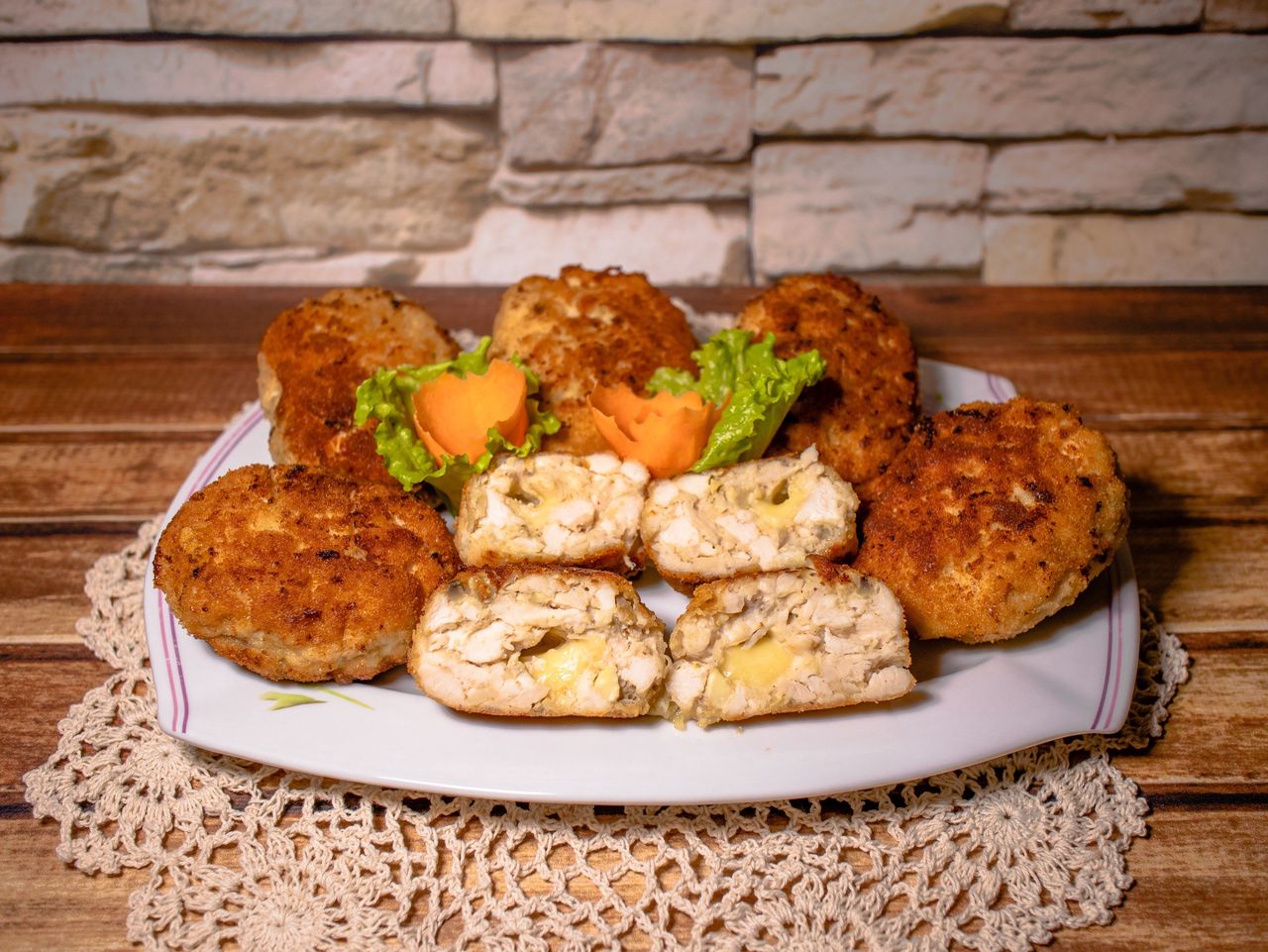 Kotlety z kurczaka z musztardą. Delikatne, miękkie i soczyste