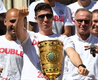 Real chce kupić Lewandowskiego! Zarabiałby ponad... 140 MILIONÓW ROCZNIE!