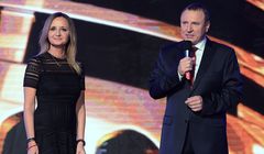 Telewizja Polska i Jacek Kurski pozywają „Fakt”: premie dla Joanny Klimek merytoryczne, 9 osób dostało wyższe