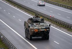 Pojazdy wojskowe na drogach. Jest komunikat armii
