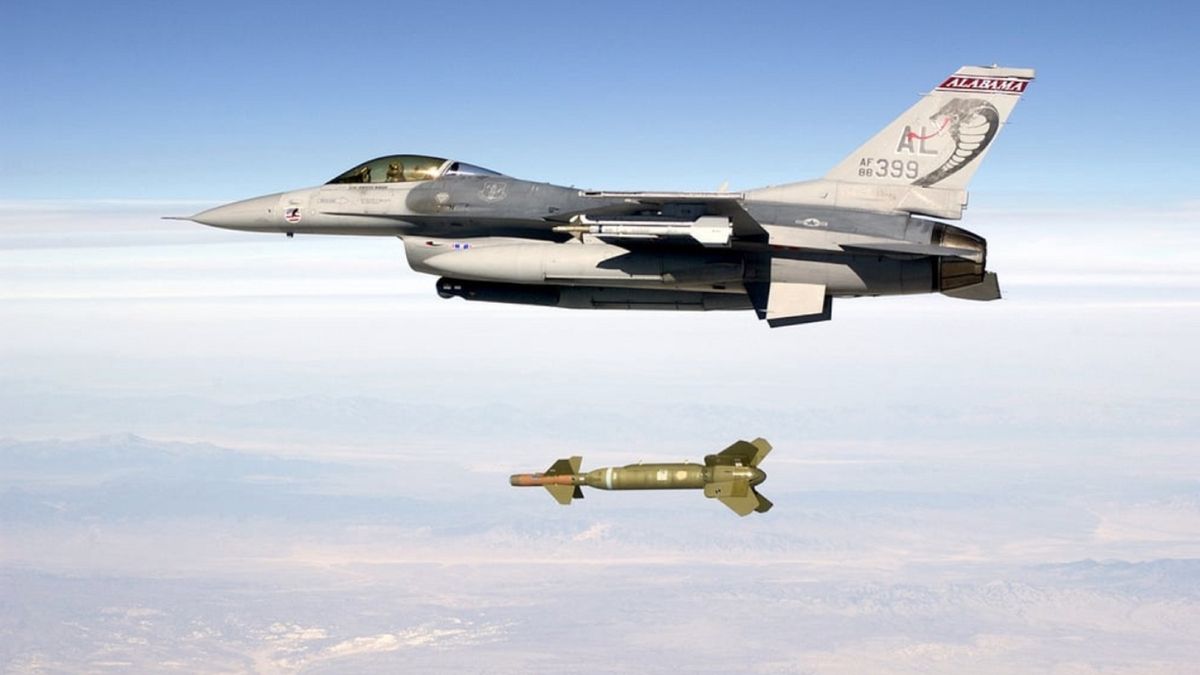 Amerykanie sprzedają coraz więcej broni