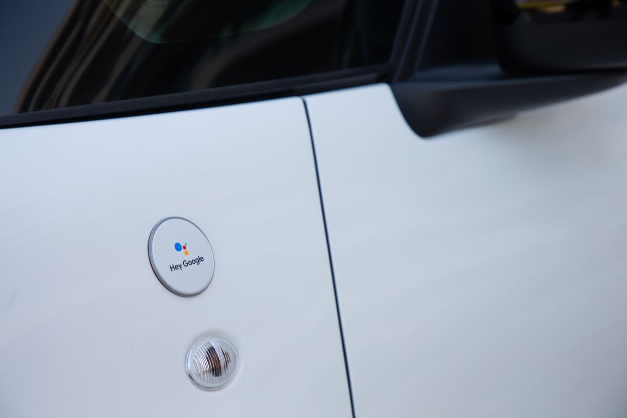 Fiat Hey Google