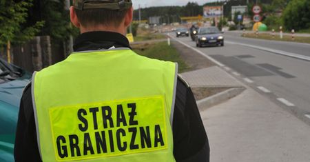 Dobry wujek ze Straży Granicznej