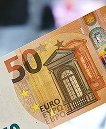 Nowy banknot 50 euro wszedł do obiegu. Będzie trudno go podrobić