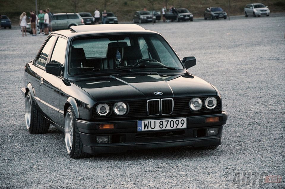 Czwartkowy spot Youngtimer Warsaw pod Stadionem Narodowym [galeria autokult.pl] 15