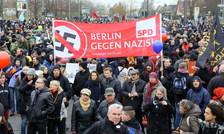 Protesty w Niemczech przeciwko nowemu ośrodkowi dla uchodźców w Berlinie