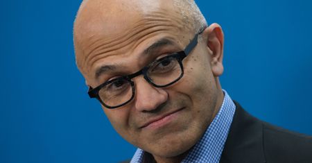 Microsoft zabrania korzystać ze Slacka, odradza Amazon AWS i Dokumenty Google