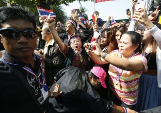Demonstracje w Tajlandii. Rząd wprowadzi stan wyjątkowy
