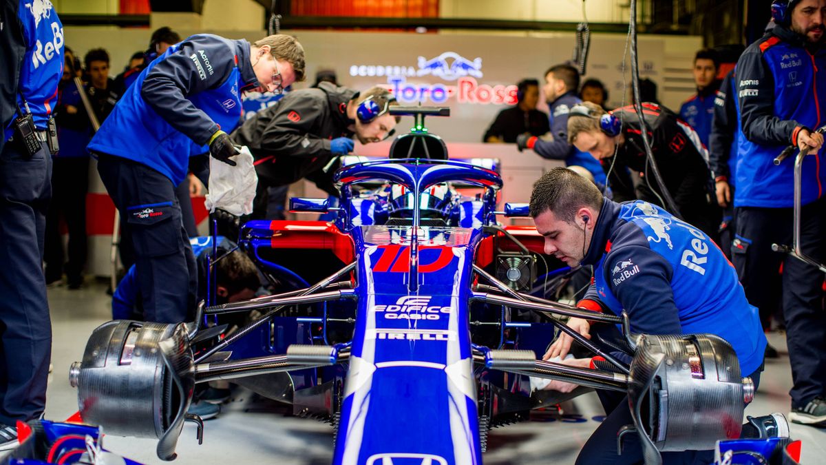 Pierre Gasly w bolidzie