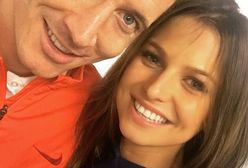 Lewandowscy z Klarą na spacerze. Spójrzcie na kabaretki Ani!