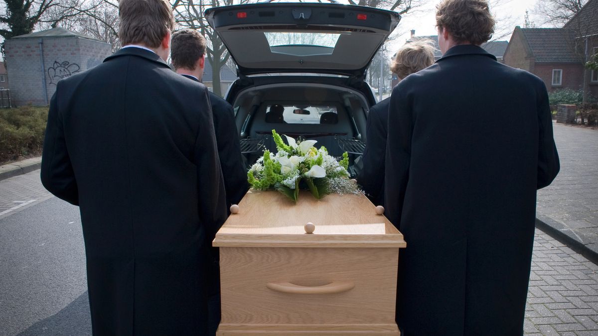 Pochówki są coraz droższe. Podobnie rezerwacja miejsca na cmentarzu