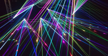 Mysłowice. Gratka dla fanów laserów. Świetlne iluminacje w Parku Światła