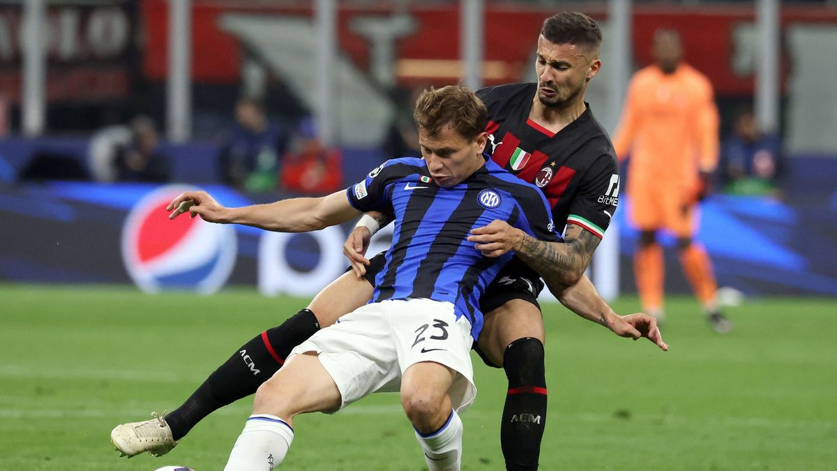 Nicolo Barella (z lewej) i Rade Krunic