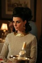 Gwiazda "Mad Men" urodziła Bluesa