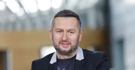 Norbi rozstał się z TVP. Z czego teraz żyje?