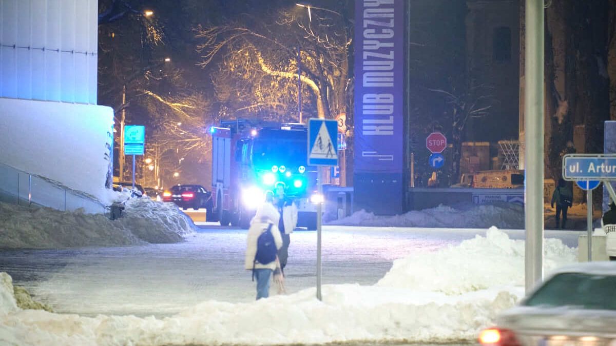 Interwencja straży pożarnej do zadymienia w Centrum Spotkania Kultur