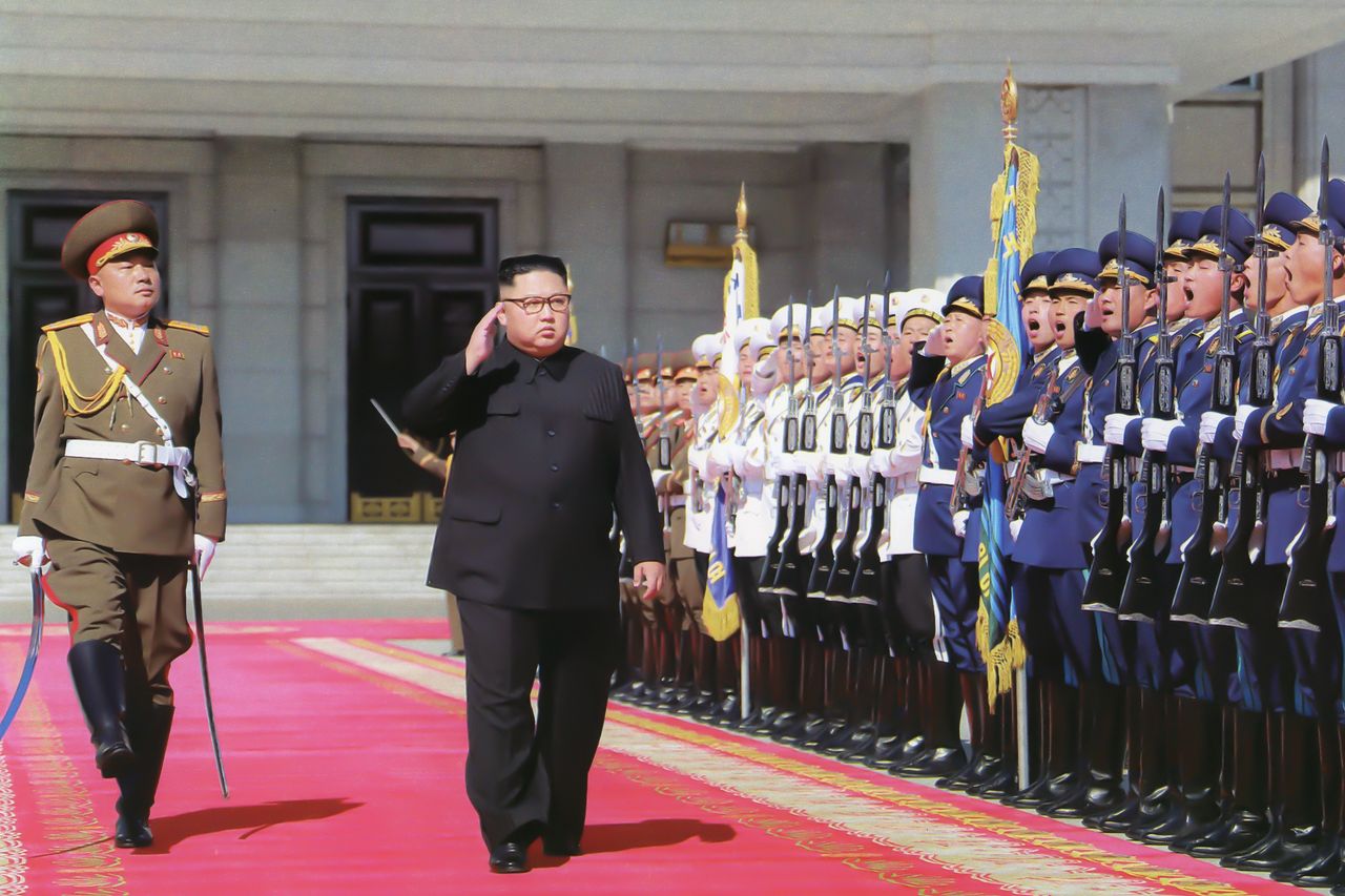 Kim Dzong Un pokazał nową broń. Mówi o nuklearnym odwecie