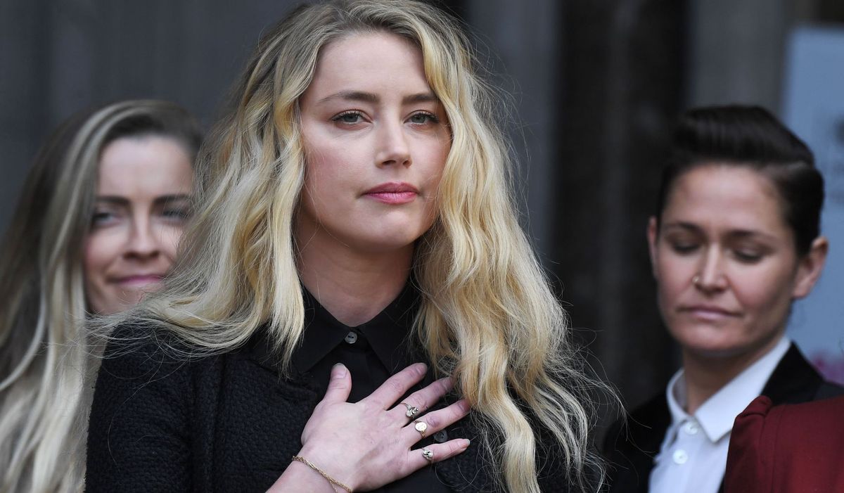 Amber Heard wygłosiła przed gmachem londyńskiego sądu emocjonalne oswiadczenie