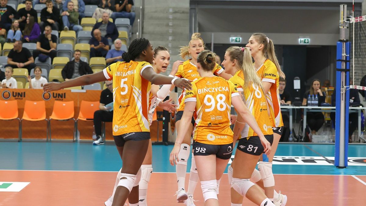 Materiały prasowe / tauronliga.pl / Na zdjęciu: siatkarki UNI Opole