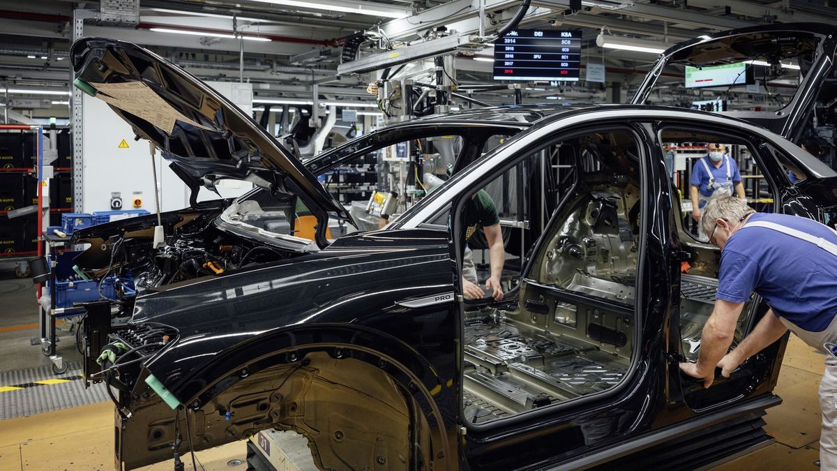 Produkcja Volkswagena ID.5 w fabryce w Zwickau