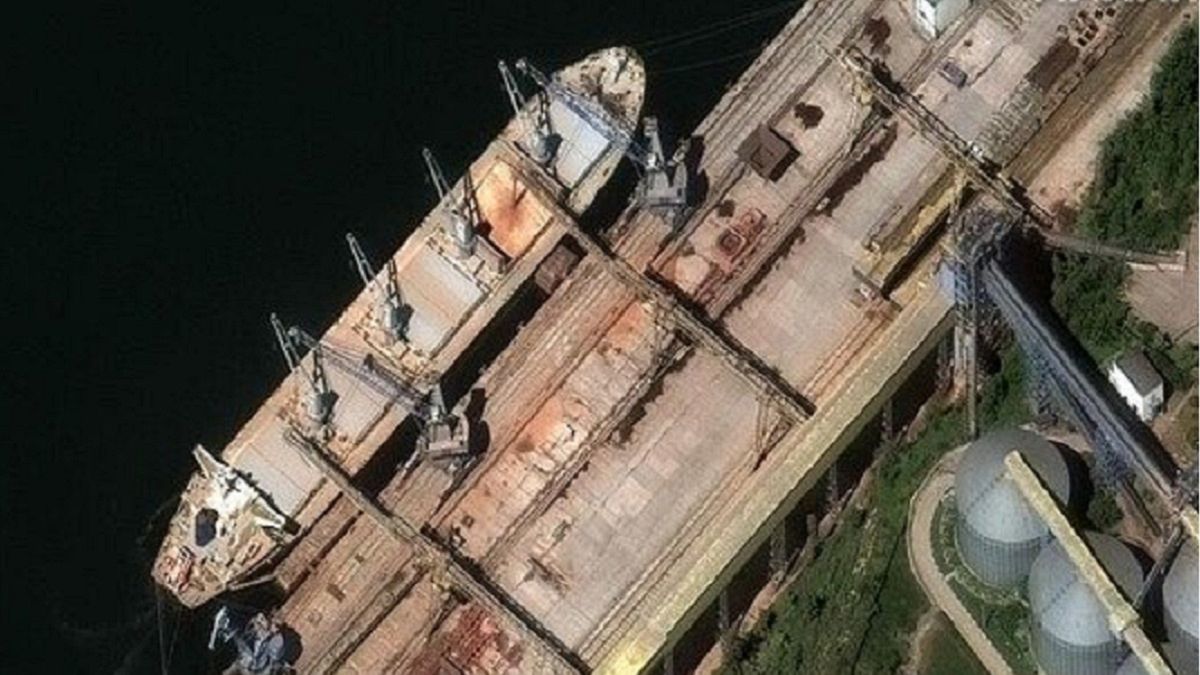 Statek z ukraińskim zbożem na okupowanym Krymie 