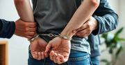 Jastrzębie-Zdrój: Złodziejski duet zatrzymany przez policję. Jednego dnia złodzieje okradli kilka sklepów