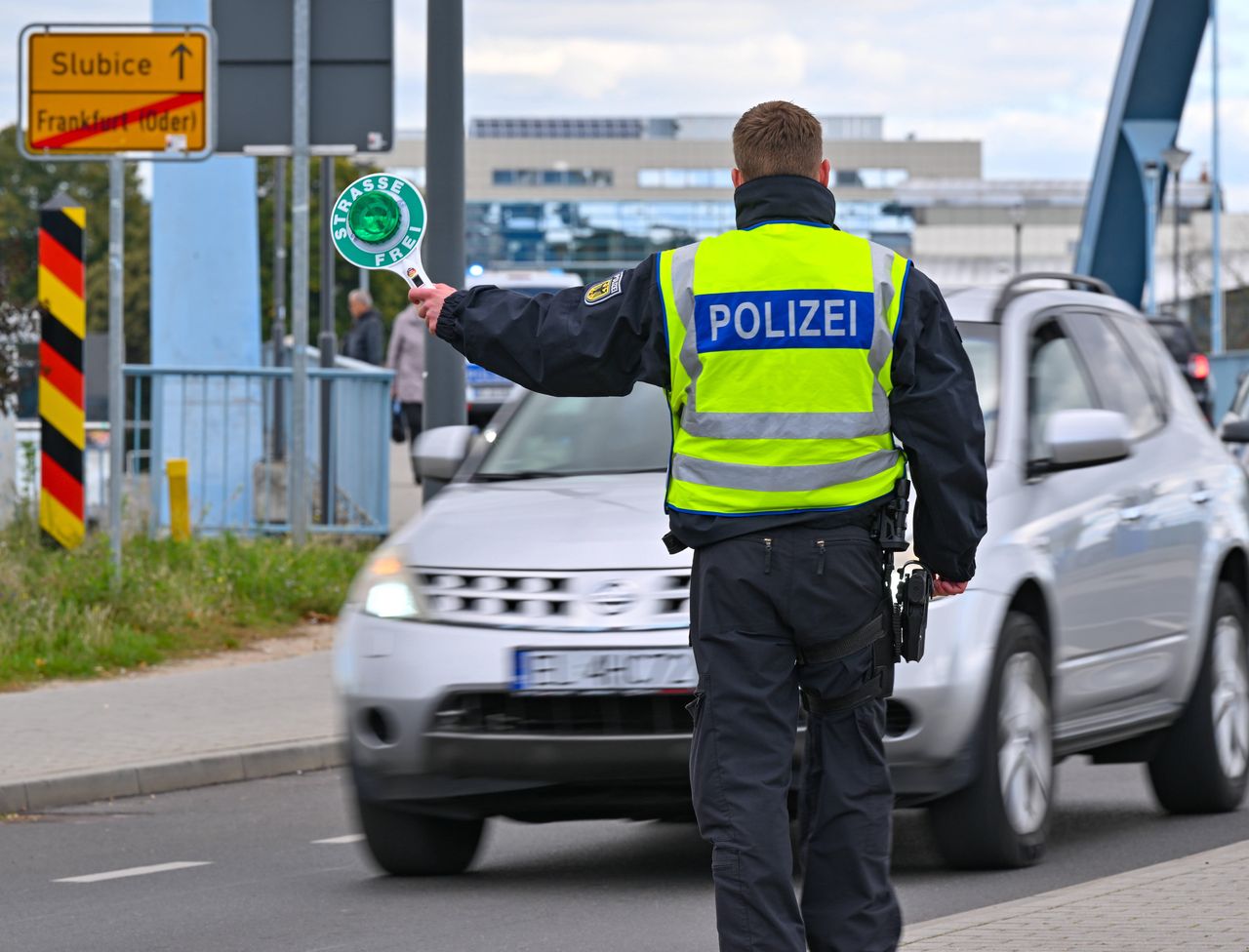 Kontrole na granicy z Niemcami. Dotyczą również Polski