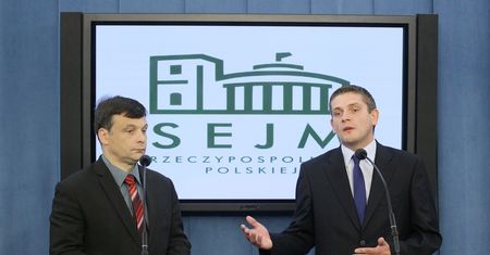 Solidarna Polska straciła dwóch posłów