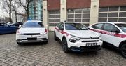 Państwowa Straż Pożarna odebrała nowe auta. To kolejne elektryki