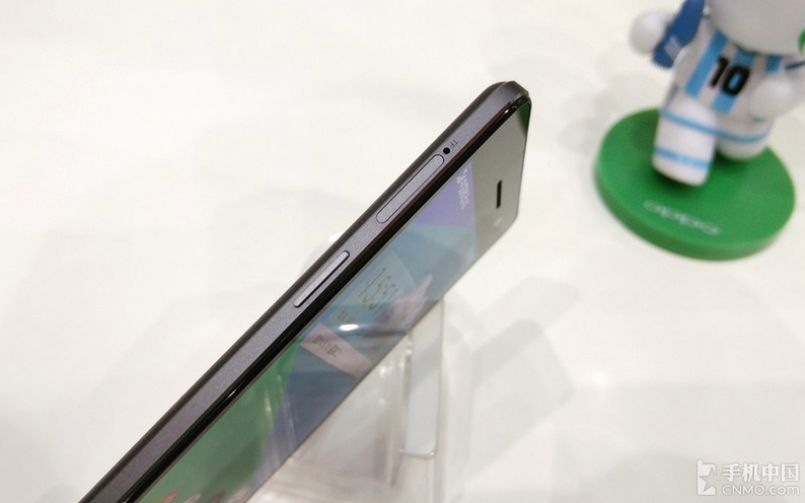 Oppo R3 - najcieńszy smartfon z LTE na świecie 5