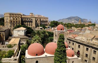 Praca we Włoszech. W Palermo biją się o posadę pucybuta