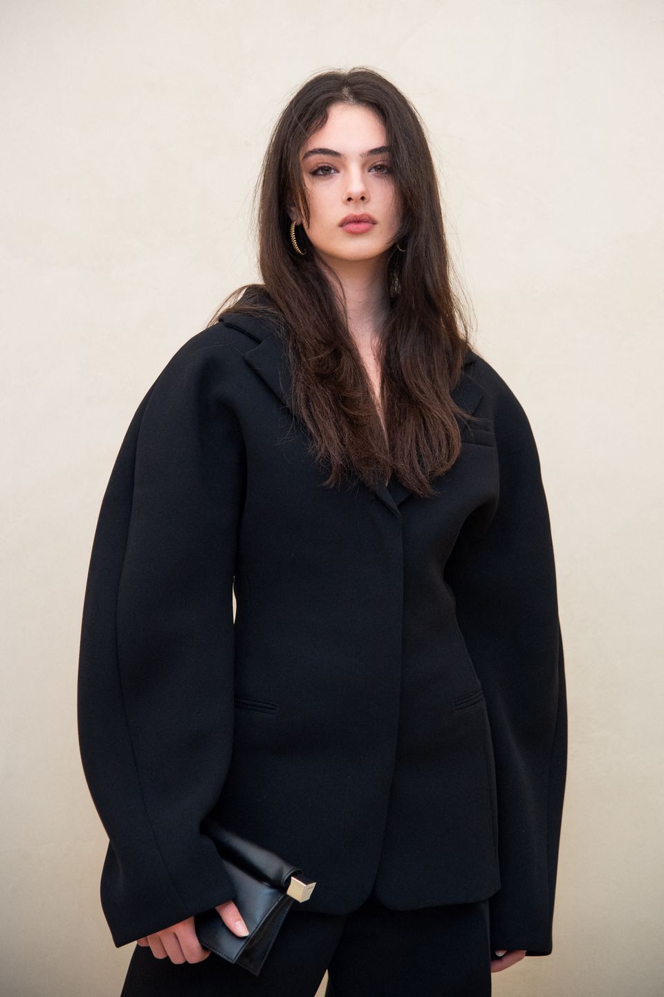 Deva Cassel na Tygodniu Mody w Paryżu