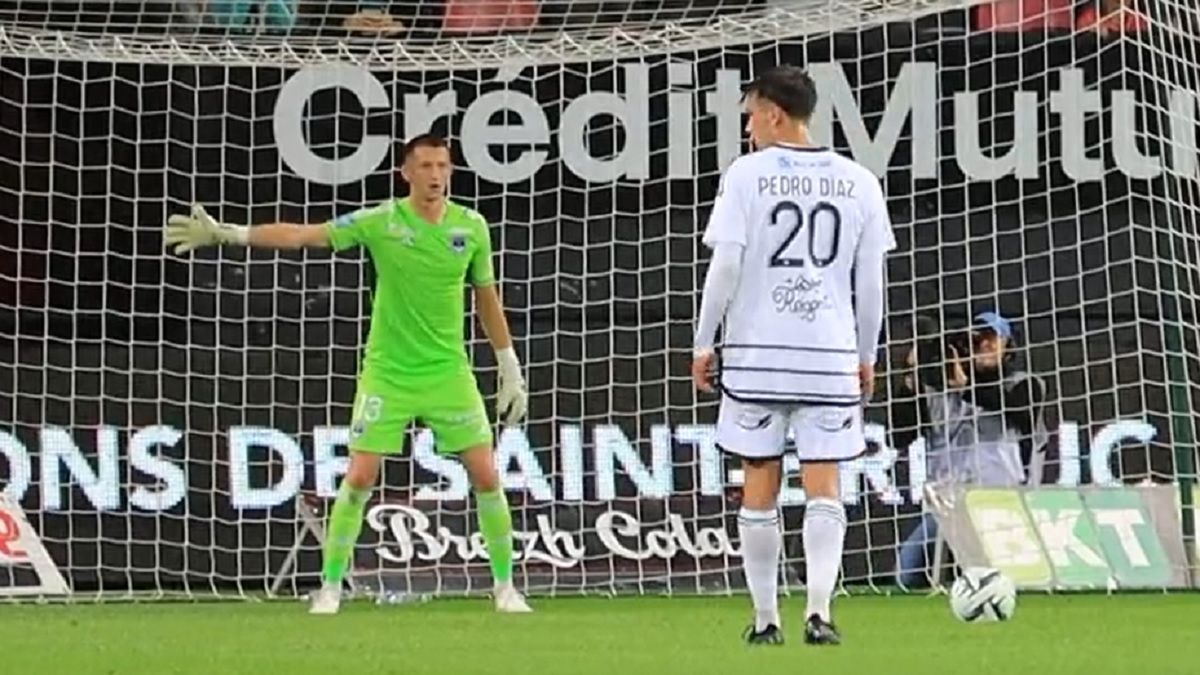 Twitter / Girondins Bordeaux / Na zdjęciu: Rafał Strączek i Pedro Diaz