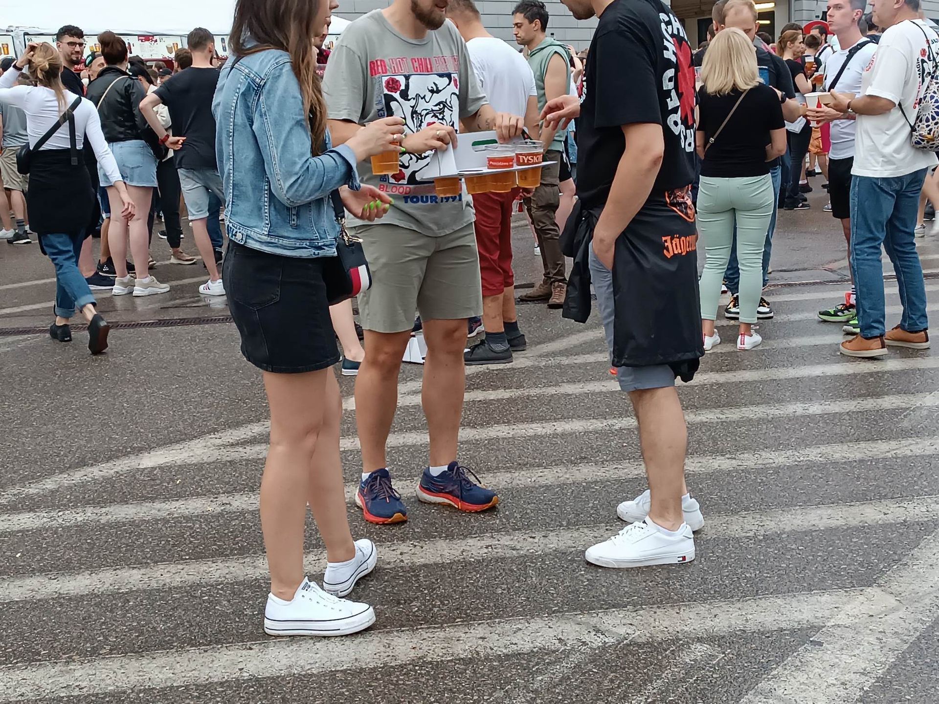 Wielu decydowało się na zakup 6-paków piwa