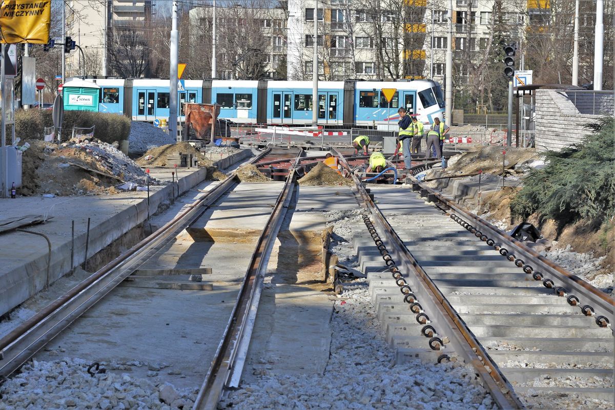 Wrocław. Ogrom remontów i zmian w rozkładach jazdy. Już od soboty