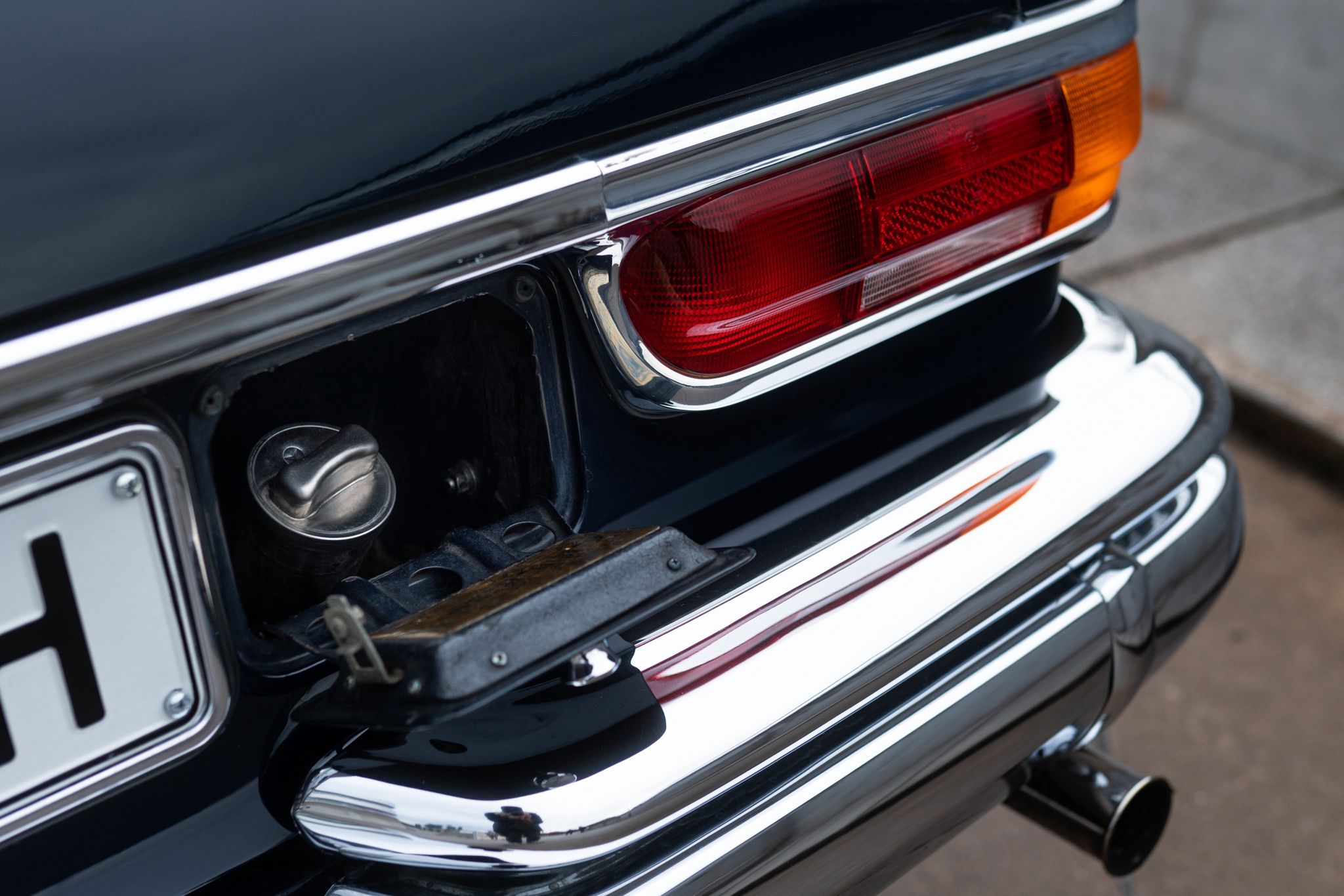 Mercedes-Benz 600 (W100)