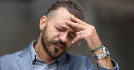 Pojawiają się nagle i szybko mijają. To preludium do udaru