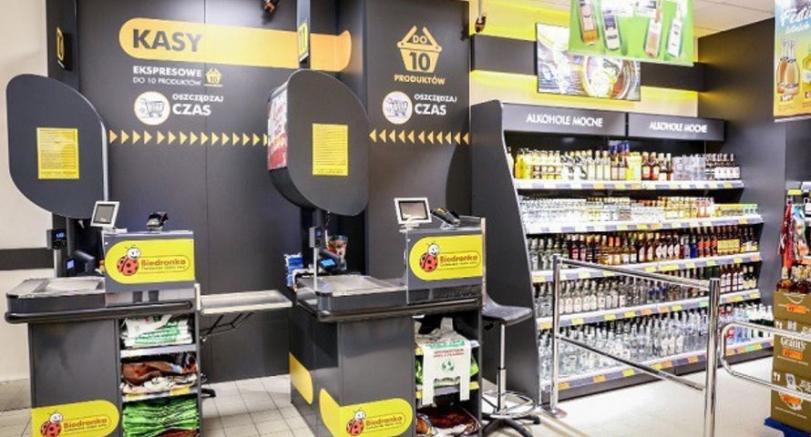 Ile kosztuje "1+1 gratis"? UOKiK wziął się za praktyki Biedronki, sieci grozi ogromna kara