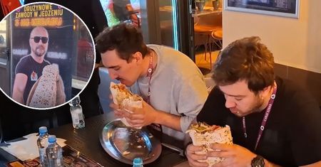 Zawody w jedzeniu kebabów. Ile udało się wcisnąć zwycięzcy?
