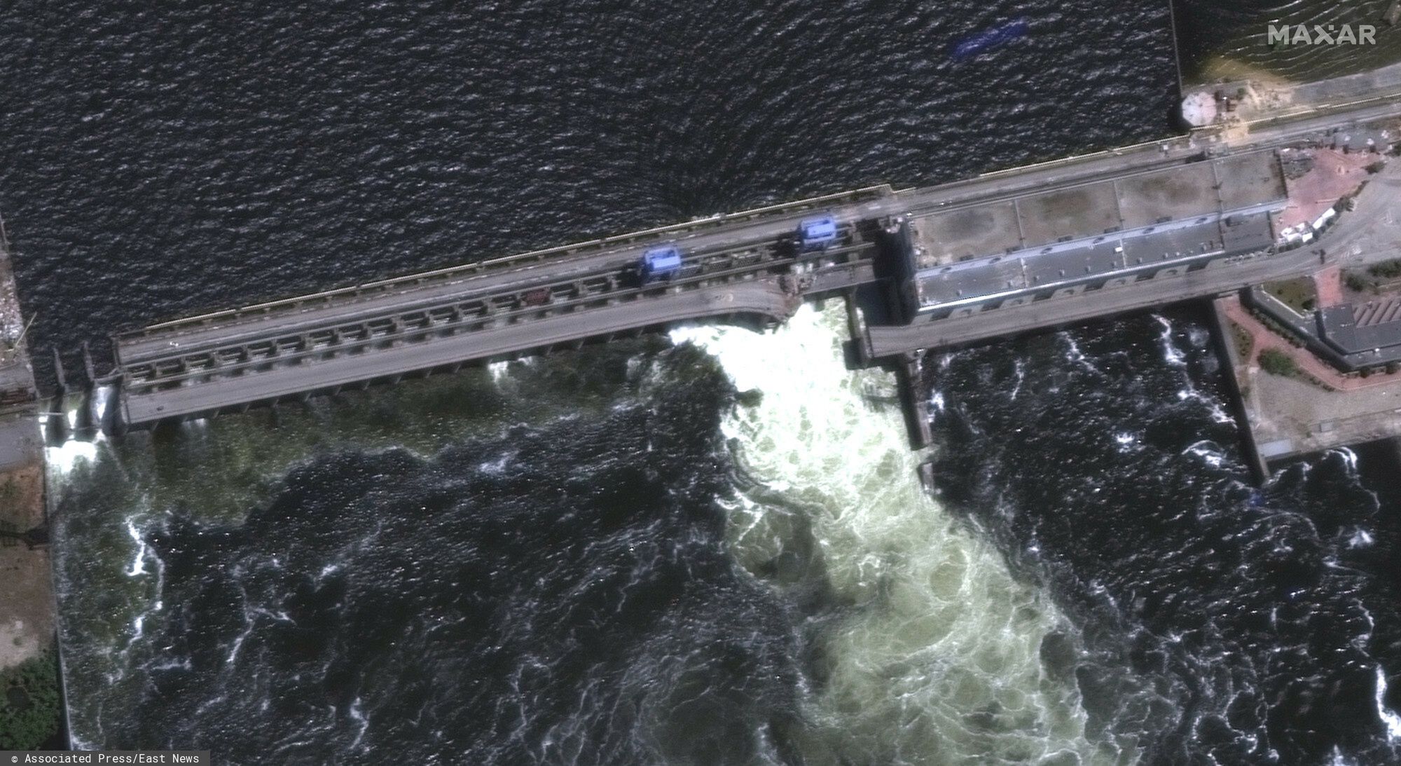 Ziniszczenie tamy w Nowej Kachowce