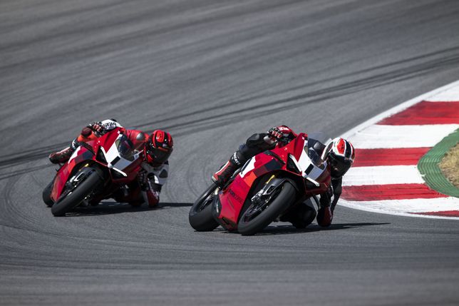 Ducati Panigale V4 R