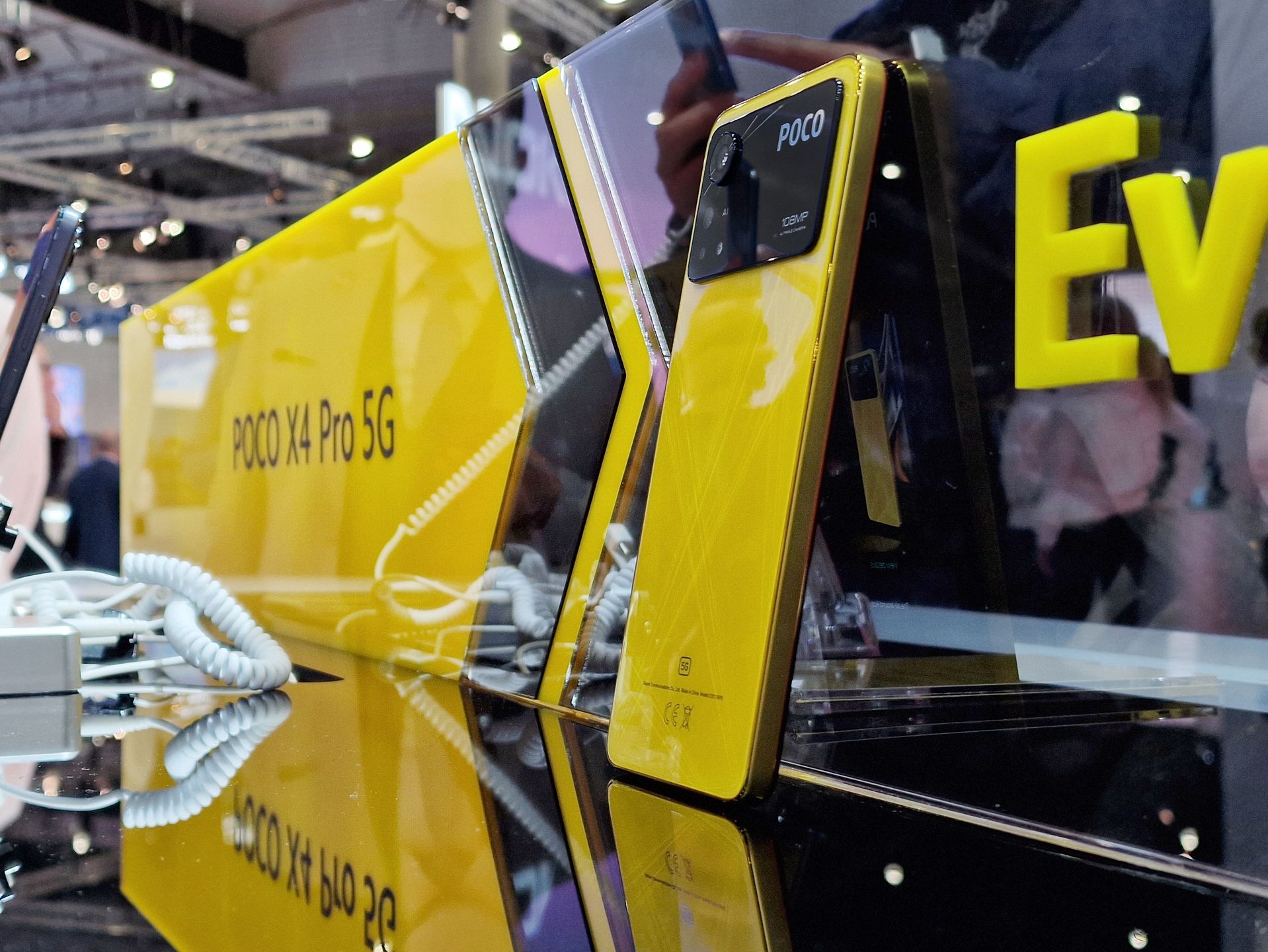 POCO X4 Pro 5G może nieźle namieszać. Xiaomi wyważyło specyfikację 3