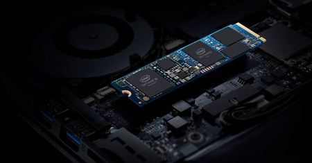 Intel świętuje sukces ekonomicznych SSD-ków. Ale czy powinniśmy cieszyć się razem z nim?